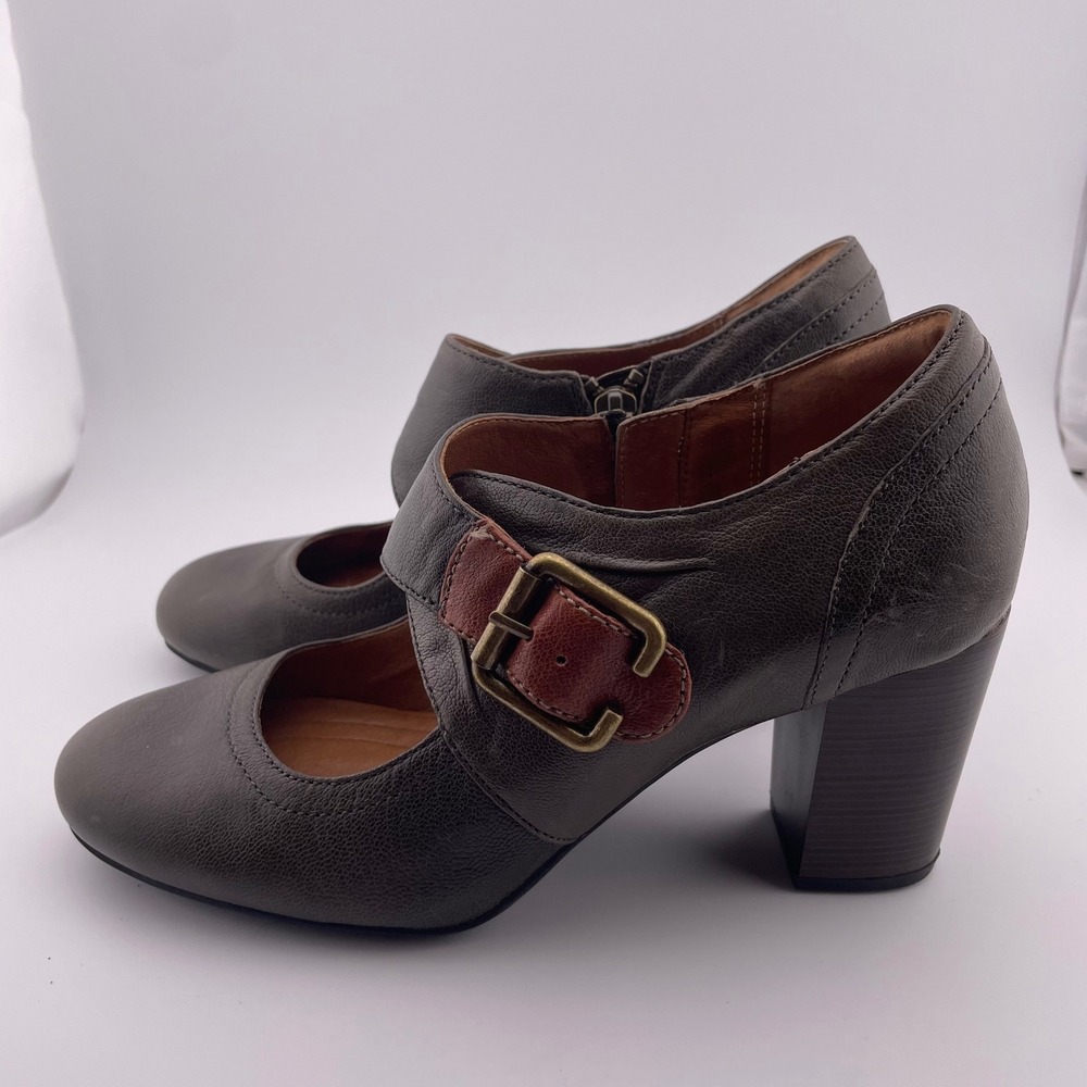 Clarks Womens 7M Grey Leather Buckle Mary Jane Shooties Block‎ Heel Indigo NEW
